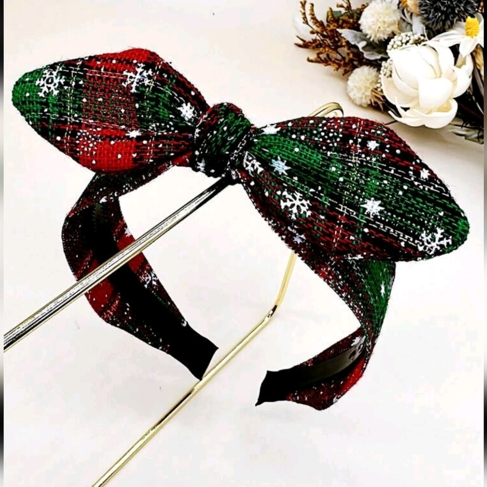 ✨3 FOR $28✨🆕️ FESTIVE CHRISTMAS HEADBAND WITH BOW
